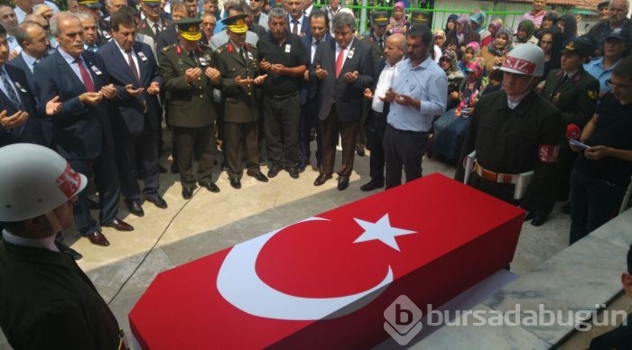 Binlerce Bursalı şehidini uğurladı