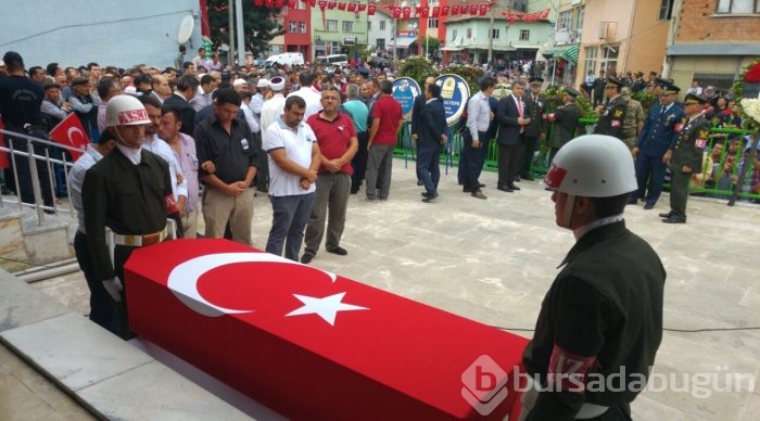 Binlerce Bursalı şehidini uğurladı