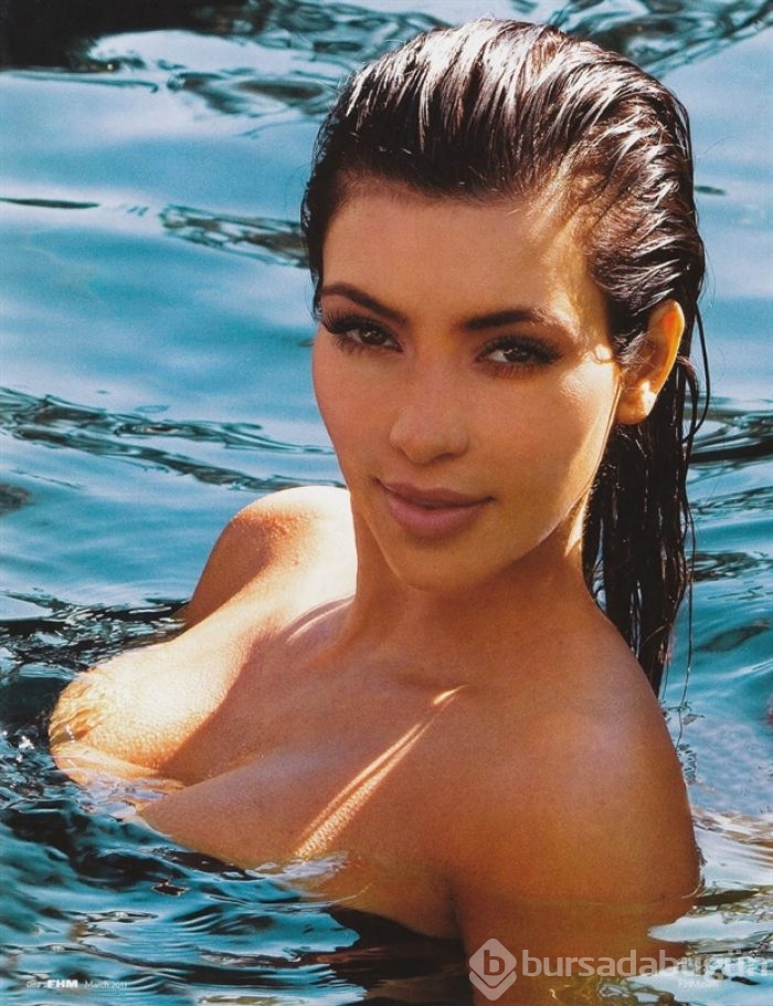 Kim Kardashian'dan yeni stil!