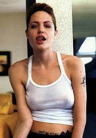 Angelina Jolie deli gibi aşıktı