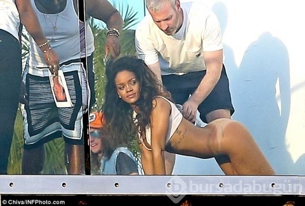 Rihanna'dan bebek provası