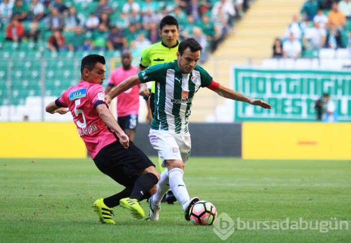 Bursaspor - Kasımpaşa maçından kareler