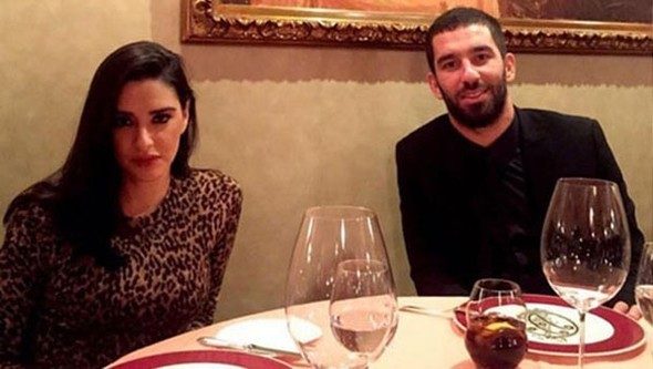 Aslıhan Doğan geri döndü
