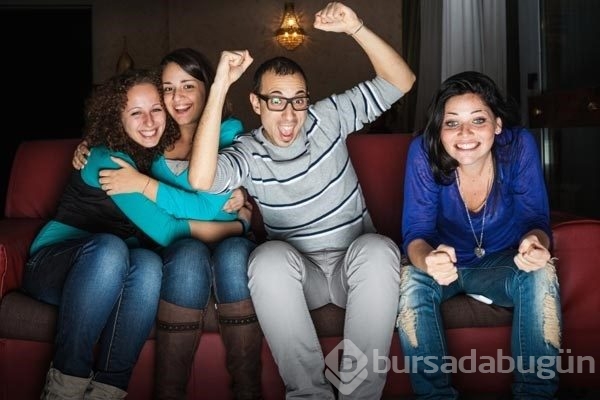 TV'de maç izlemeyi kabusa dönüştüren 9 soru!