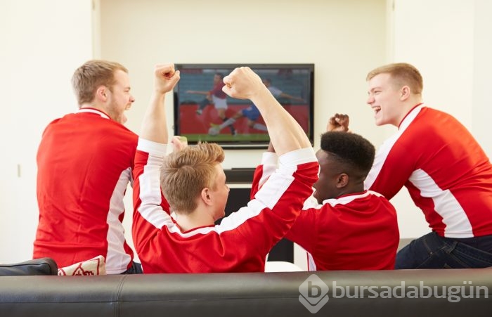 TV'de maç izlemeyi kabusa dönüştüren 9 soru!