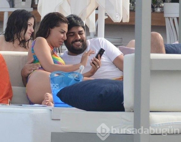 Ebru Yaşar'dan bebek müjdesi