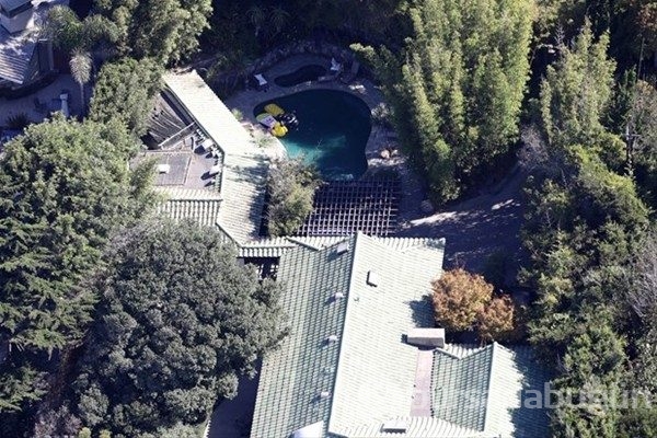 İşte Angelina Jolie'nin bekar evi