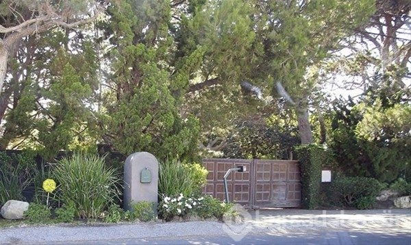 İşte Angelina Jolie'nin bekar evi