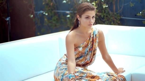 Hande Erçel: Hava karardığında gerçek kişiliğim ortaya çıkıyor