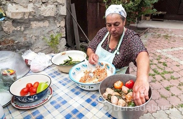 Çingenelerin ihtişamlı evleri ağızları açık bıraktı