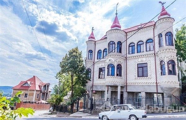 Çingenelerin ihtişamlı evleri ağızları açık bıraktı