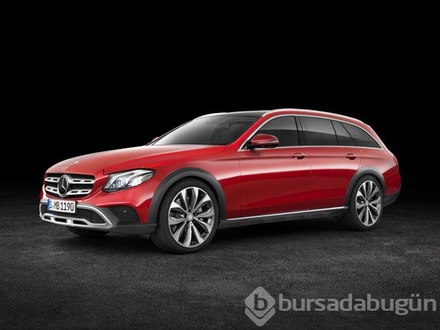 Mercedes-Benz yeni markasını Paris'te tanıttı