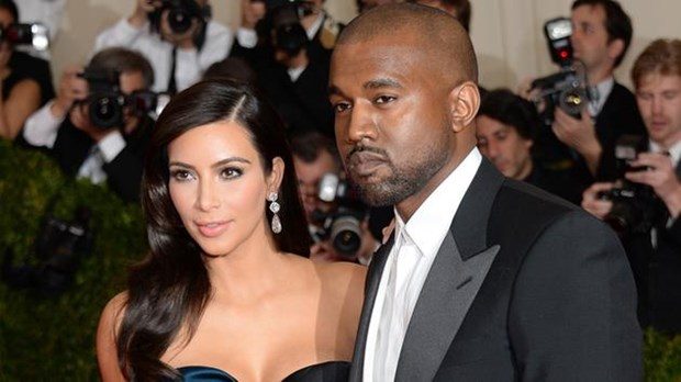 Kim Kardashian gece yarısı soyuldu