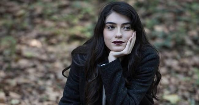 Hazar Ergüçlü ile Mithat Can Özer yeniden birlikte