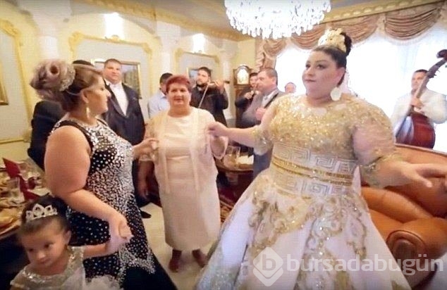 Roman düğünü sosyal medyayı salladı