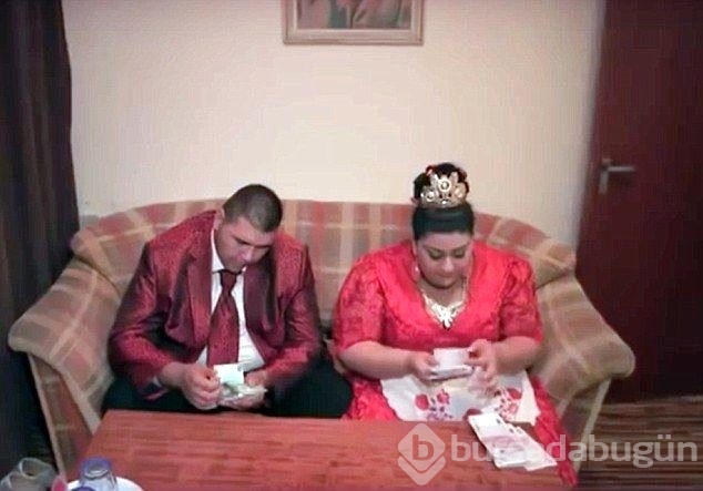 Roman düğünü sosyal medyayı salladı
