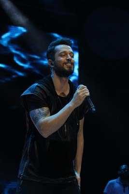 Tarkan, Murat Boz'a küsmüş