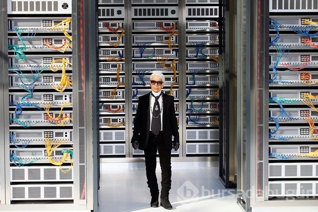 Karl Lagerfeld defilesinde Star Wars rüzgarı