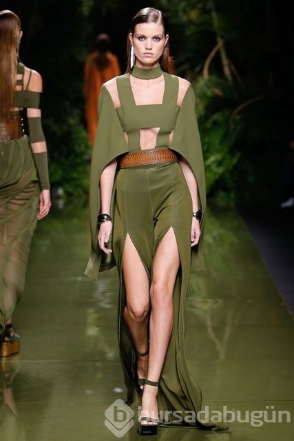 Balmain defilesi büyüledi
