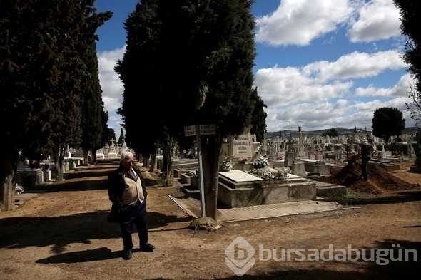 200 kişiye ait bir toplu mezar bulundu!