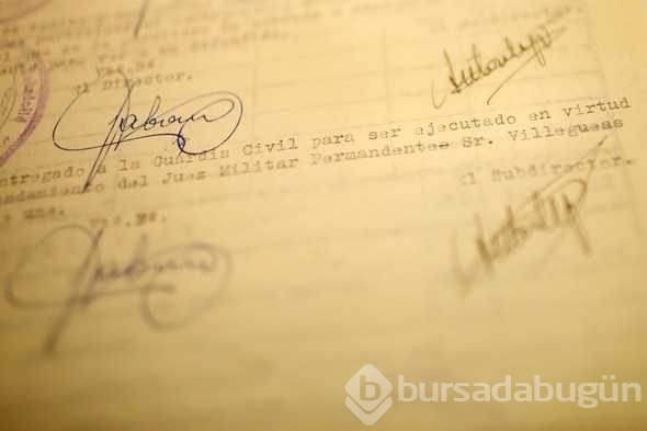 200 kişiye ait bir toplu mezar bulundu!