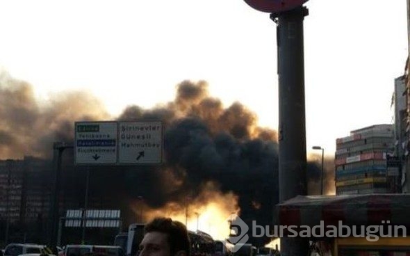 İstanbul'da polis merkezi yakınlarında patlama

