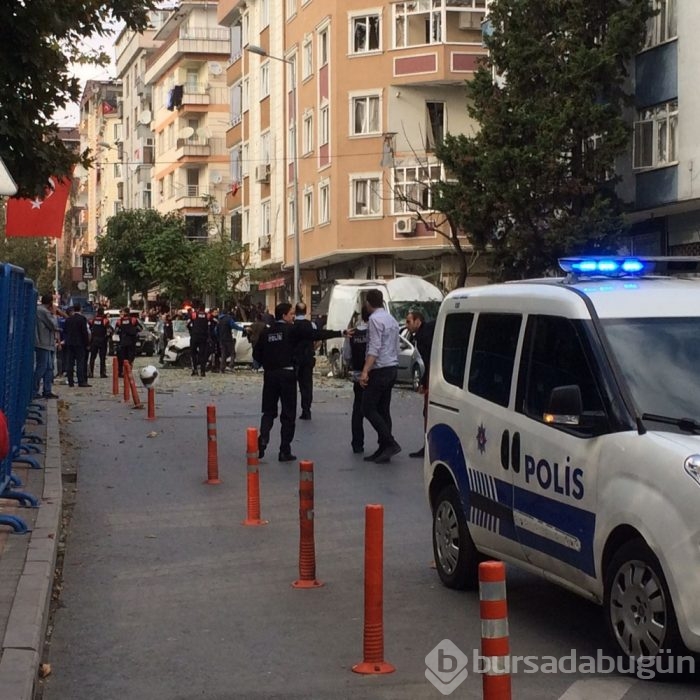 İstanbul'da polis merkezi yakınlarında patlama
