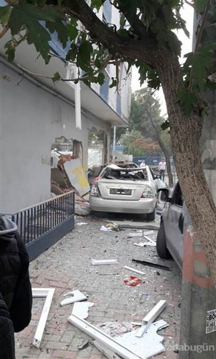 İstanbul'da polis merkezi yakınlarında patlama

