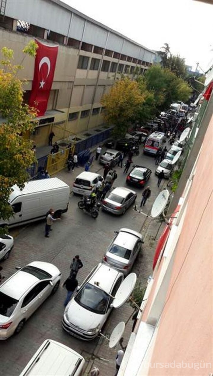 İstanbul'da polis merkezi yakınlarında patlama
