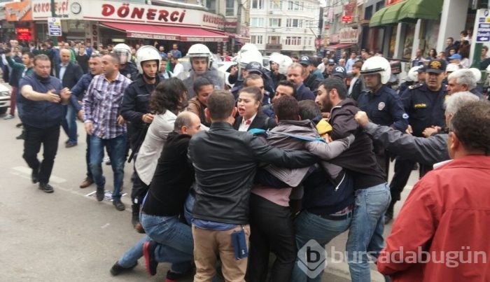 Bursa'da izinsiz gösteriye polis müdahalesi: 36 gözaltı
