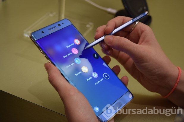 Samsung aşırı ısınan ve patlayan Galaxy Note 7'lerin üretimini durdurdu