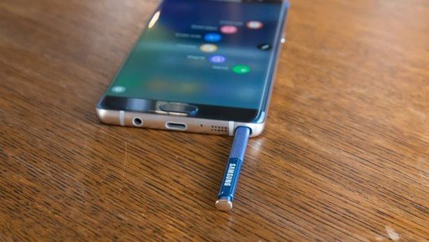 Samsung aşırı ısınan ve patlayan Galaxy Note 7'lerin üretimini durdurdu