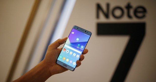 Samsung aşırı ısınan ve patlayan Galaxy Note 7'lerin üretimini durdurdu