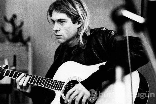 Kurt Cobain'i CIA mi öldürdü?
