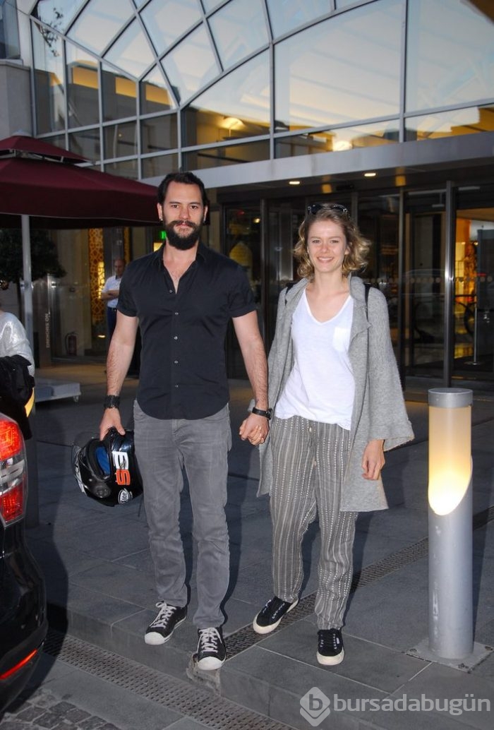 Burcu Biricik'ten bebek müjdesi