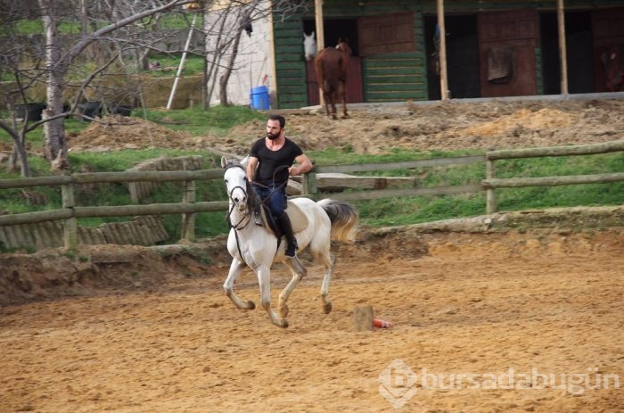 Turabi'den Kerimcan'a gönderme