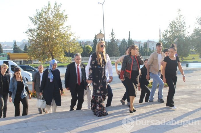 "Ne istiyorsunuz Lindsay Lohan'dan?"