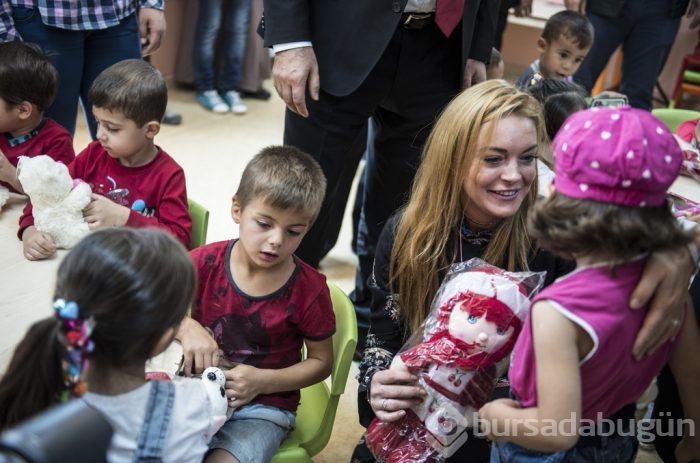 "Ne istiyorsunuz Lindsay Lohan'dan?"