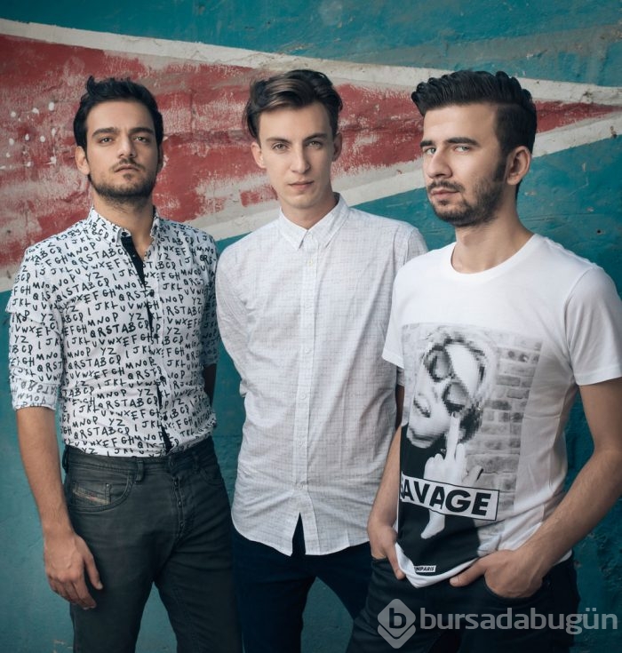 VERA'dan aşk dolu rock şarkıları