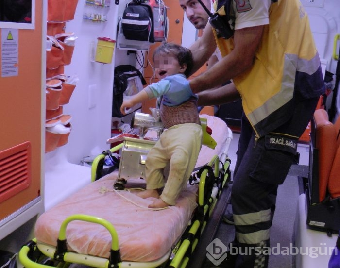 1 yaşındaki çocuk kolunu kıyma makinesine kaptırdı