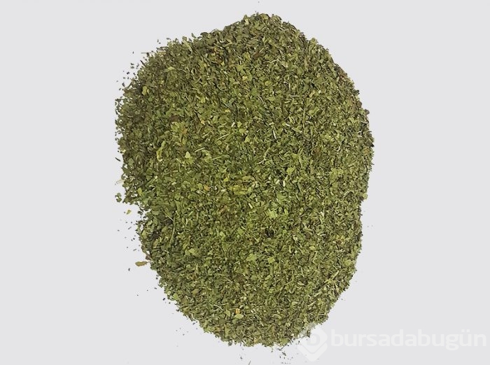 Erkeklerin imdadına yetişiyor
