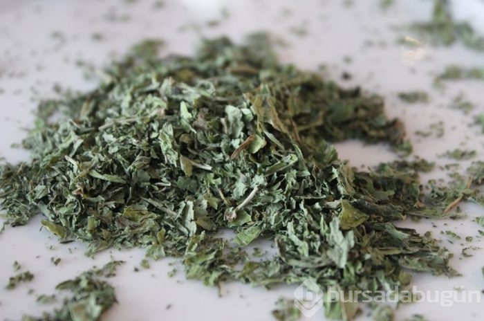 Erkeklerin imdadına yetişiyor