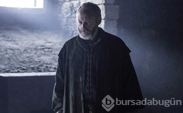 Ünlü aktör Liam Cunningham'dan mülteci arkadaşına sürpriz