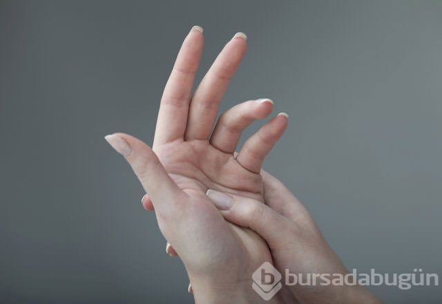 Parmak çıtlatmak hakkında merak edilenler