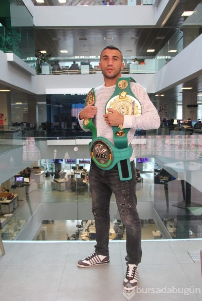 Avni Yıldırım Mike Tyson'ın yolunda