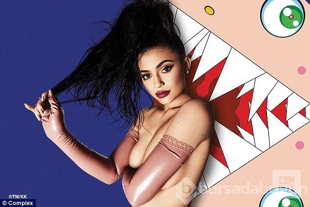 Kylie Jenner, dudaklarına olan güvensizliğini anlattı