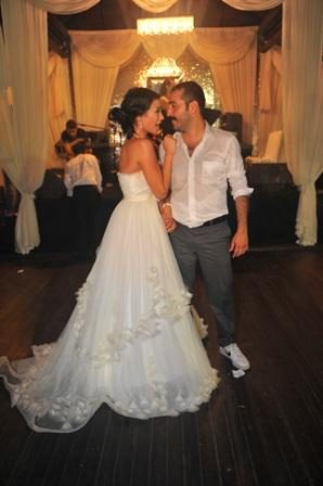 Ecem Özkaya Üstündağ evliliğini anlattı