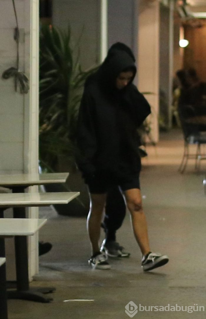 Kim Kardashian soygundan sonra ilk kez dışarıda