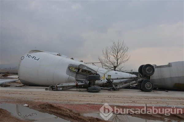 Hurdaya ayrılan uçağı bir de şimdi görün!