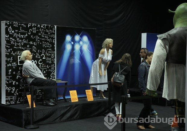 Ünlü isimlerin bal mumu heykelleri Kocaeli'de